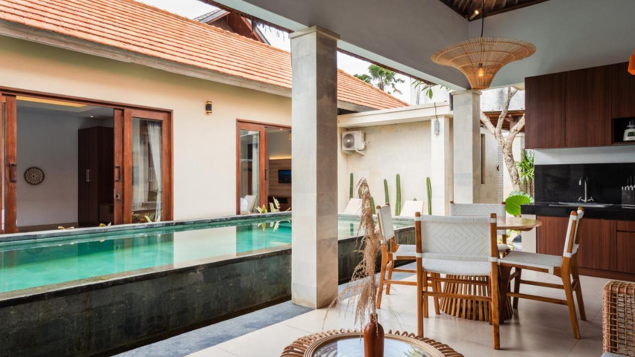 Cosy And Cheerful 2 Bedroom Villa 5Mins To Finns Canggu  Exterior photo