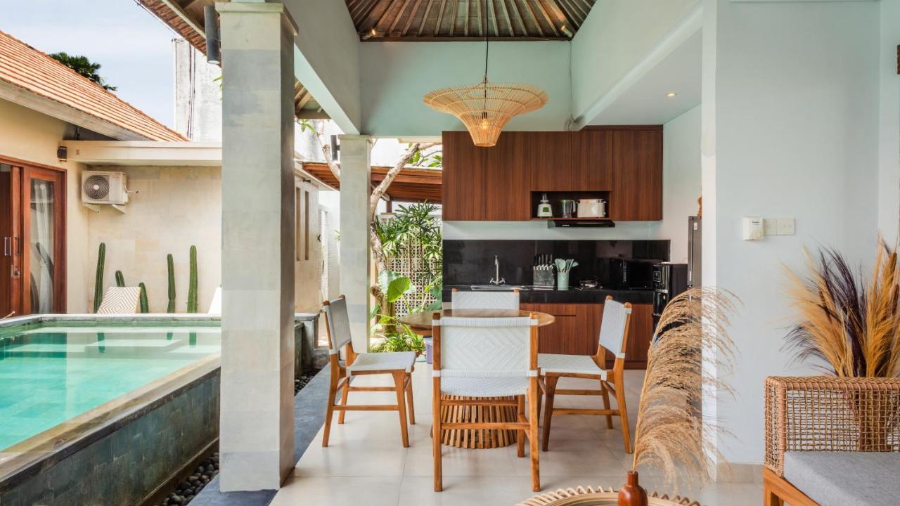 Cosy And Cheerful 2 Bedroom Villa 5Mins To Finns Canggu  Exterior photo