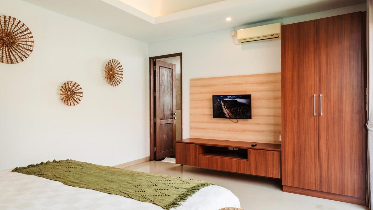 Cosy And Cheerful 2 Bedroom Villa 5Mins To Finns Canggu  Exterior photo